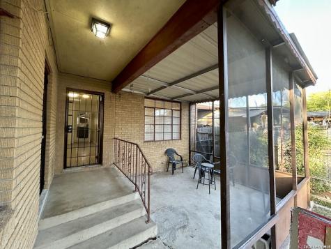 1202 Vanderbilt San Antonio TX 78210