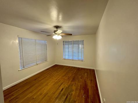 1202 Vanderbilt San Antonio TX 78210