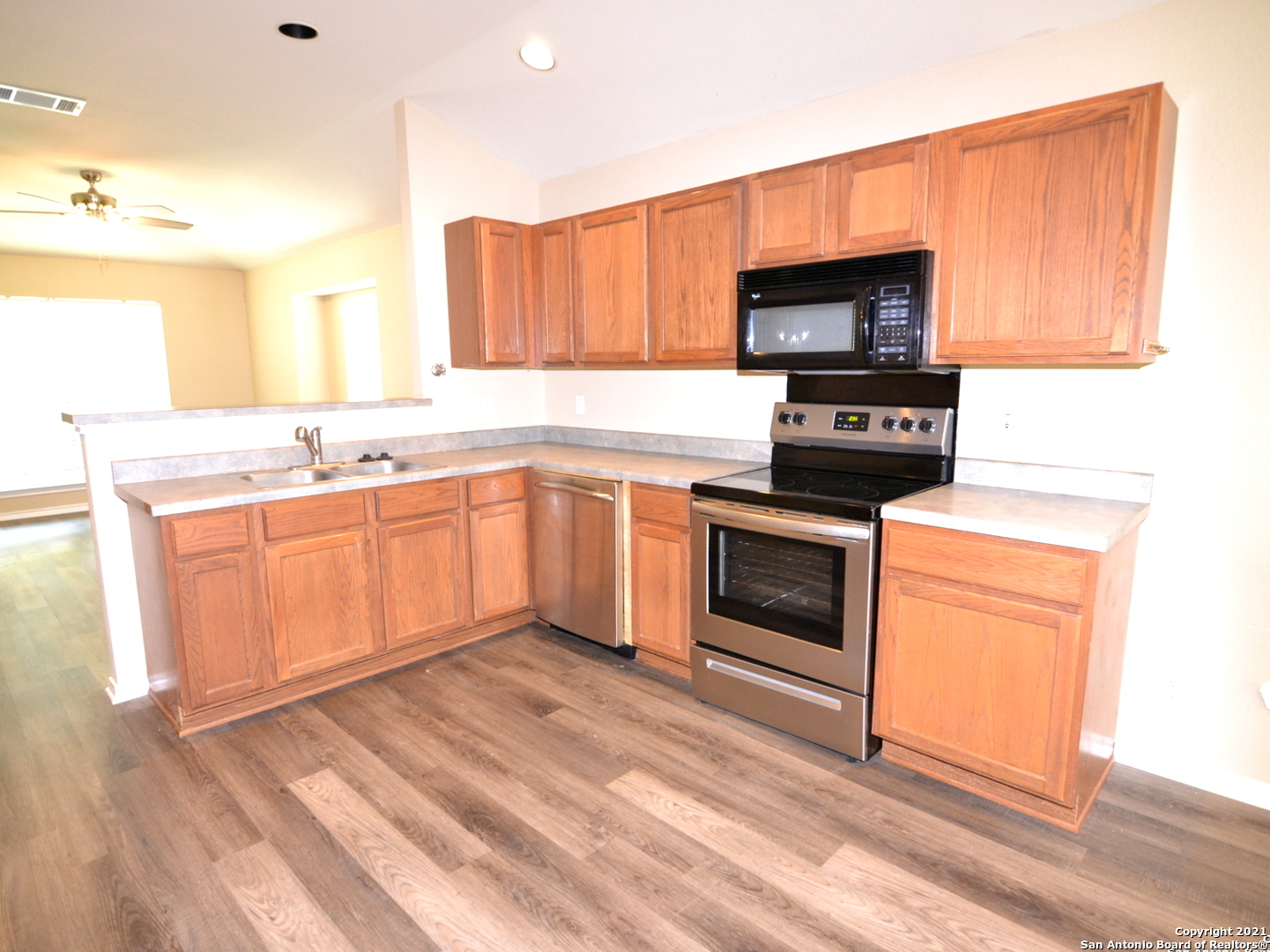 9643 Wild Horse Run San Antonio TX 78251