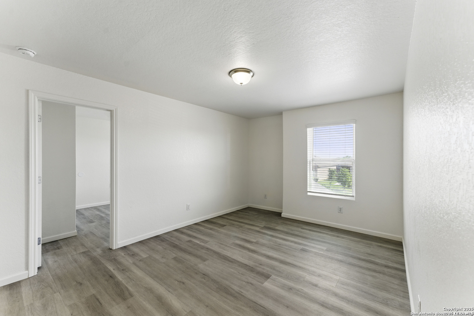 6943 Shell Beach Converse TX 78109