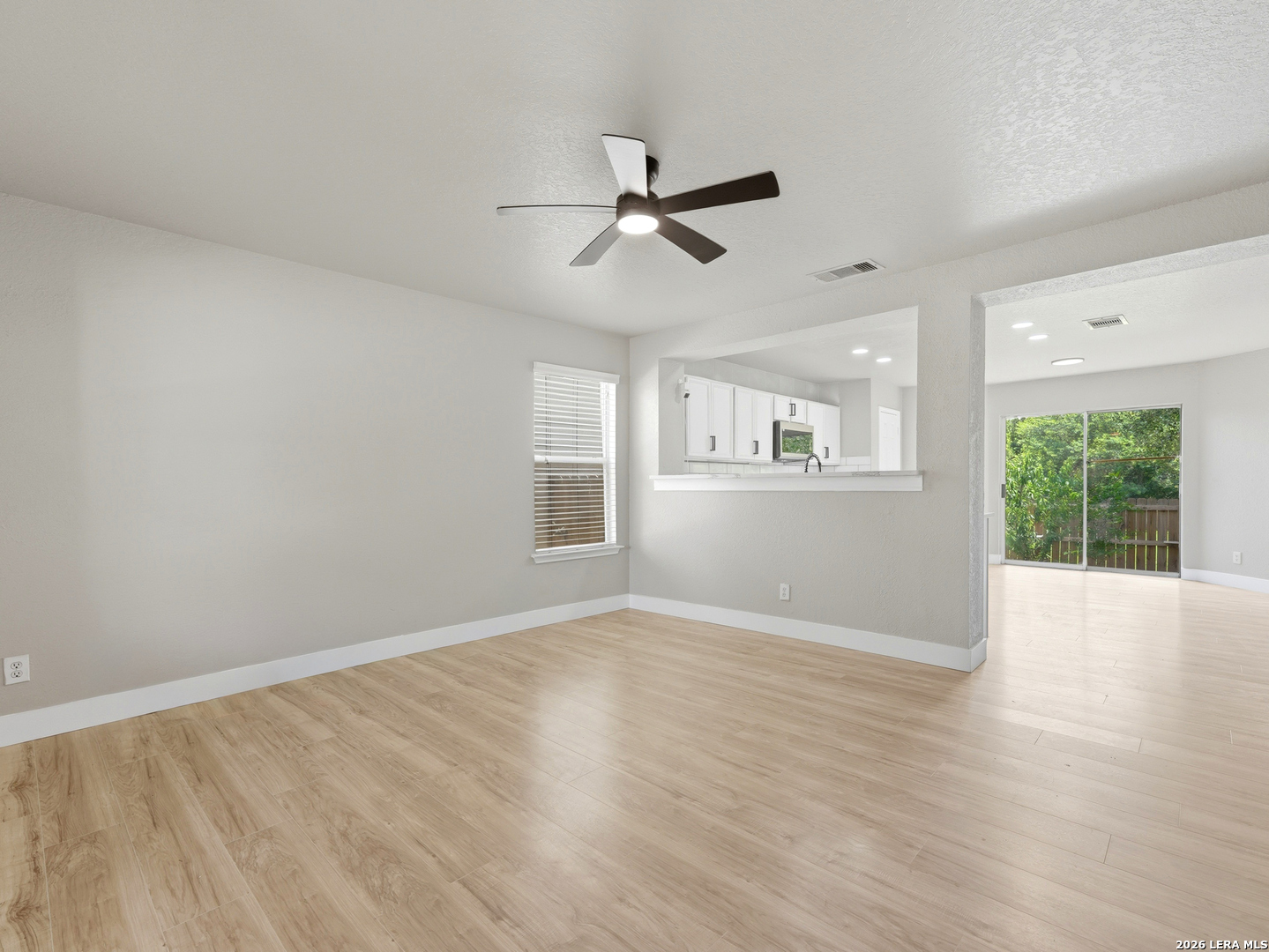 26 Beacon Bay San Antonio TX 78239