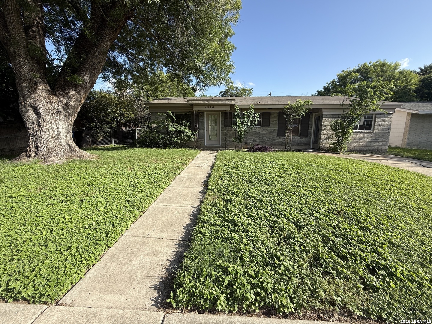 4318 Diamondhead Drive San Antonio TX 78218