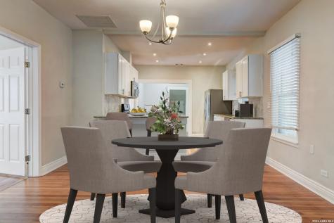 1932 W Huisache San Antonio TX 78201