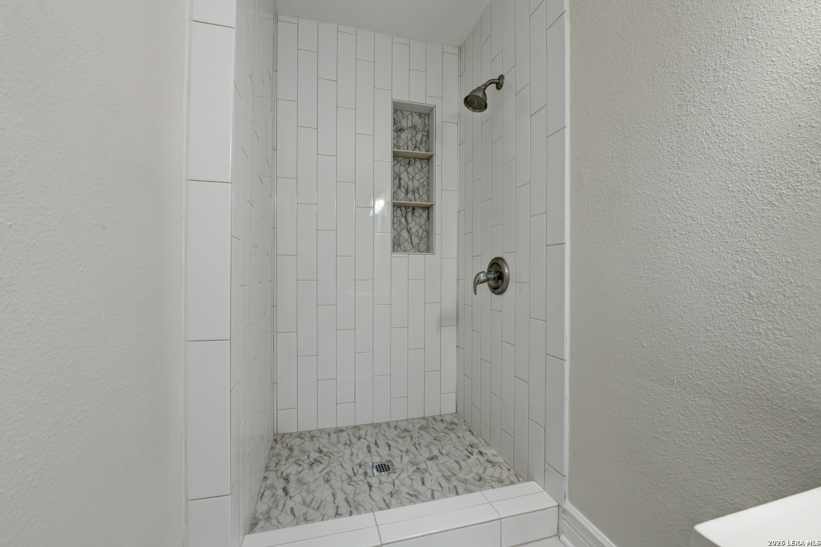 1932 W Huisache San Antonio TX 78201