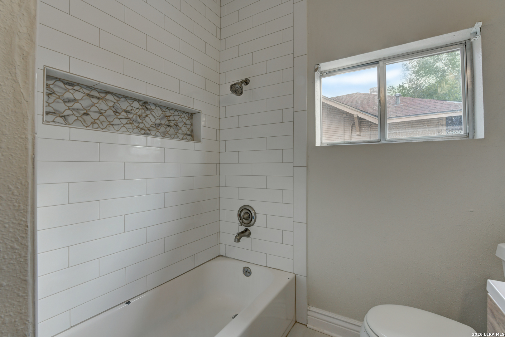 1932 W Huisache San Antonio TX 78201