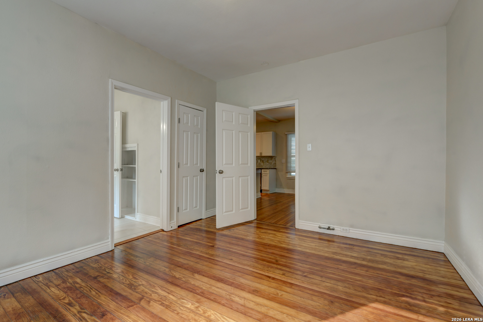 1932 W Huisache San Antonio TX 78201