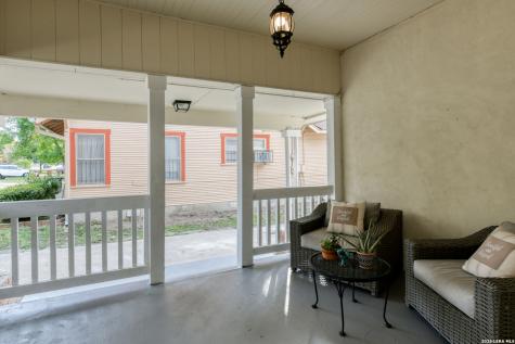 1932 W Huisache San Antonio TX 78201