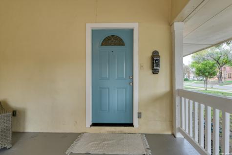1932 W Huisache San Antonio TX 78201