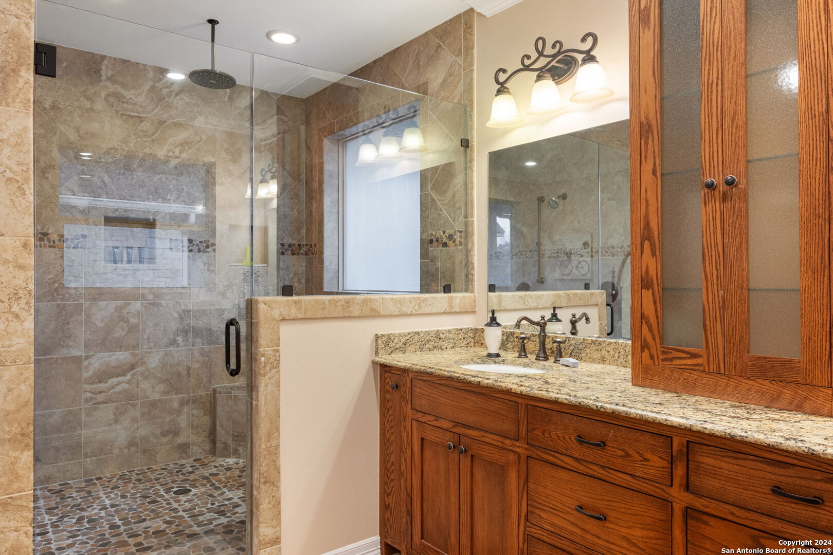 108 Mountain View Boerne TX 78006