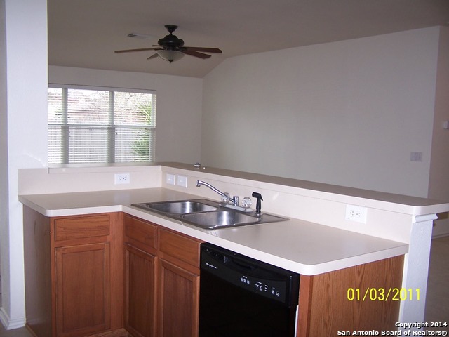 15803 Borwick Lane Selma TX 78154