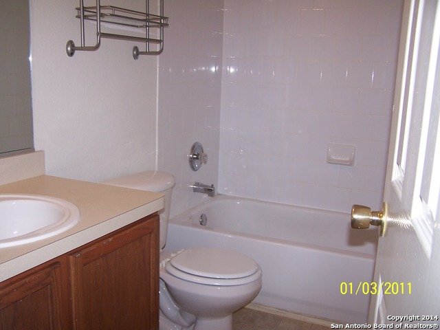 15803 Borwick Lane Selma TX 78154