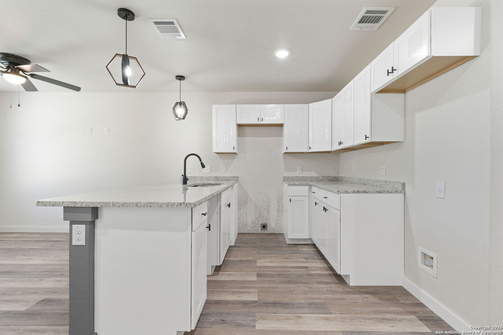 227 Grimes San Antonio TX 78203