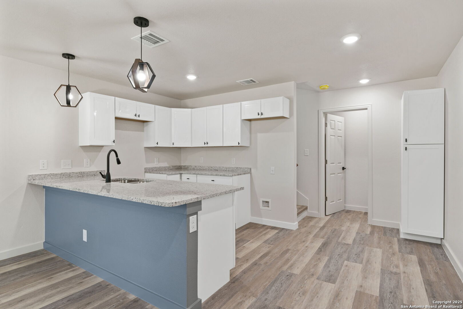 227 Grimes San Antonio TX 78203