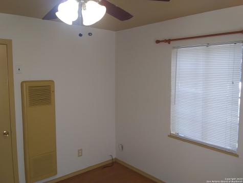 805 Eleanor Avenue San Antonio TX 78209