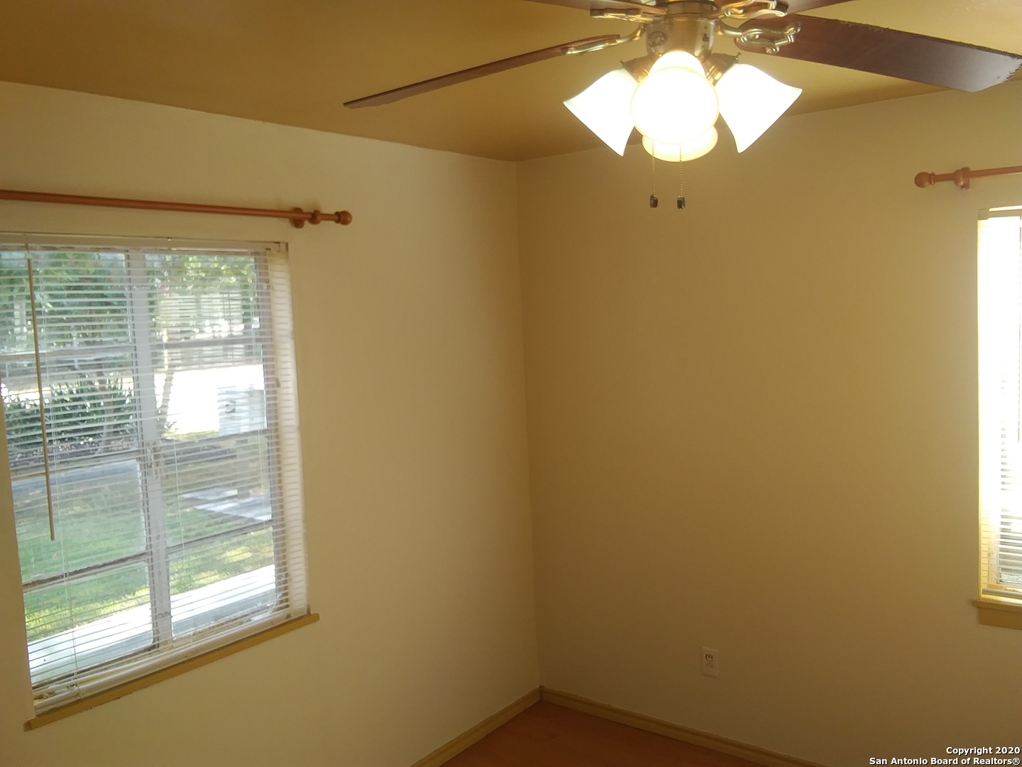 805 Eleanor Avenue San Antonio TX 78209