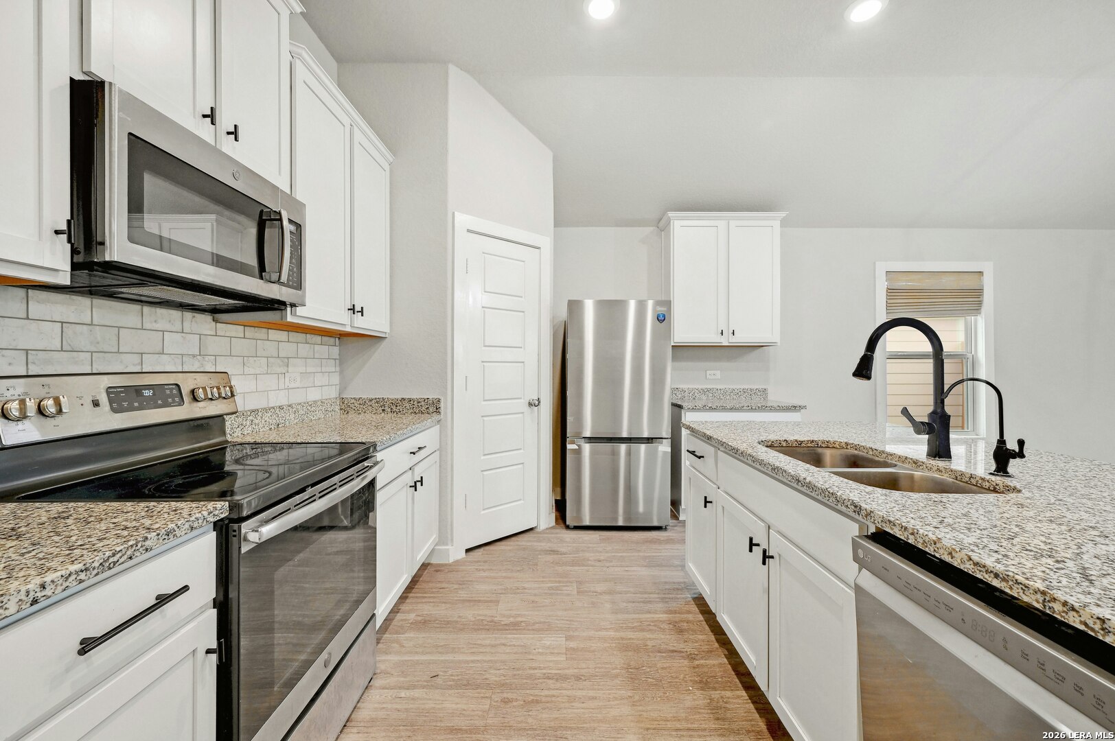 5507 Pearl Valley San Antonio TX 78242