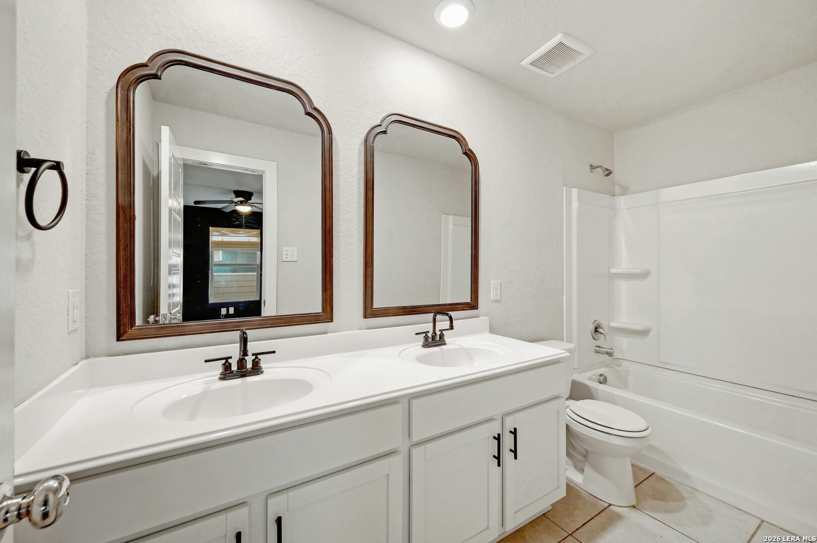 5507 Pearl Valley San Antonio TX 78242