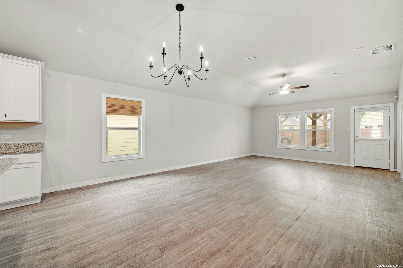 5507 Pearl Valley San Antonio TX 78242