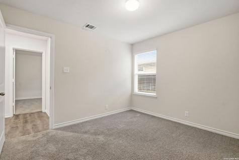 13422 Whisper Bend San Antonio TX 78252