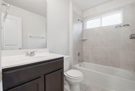 13422 Whisper Bend San Antonio TX 78252