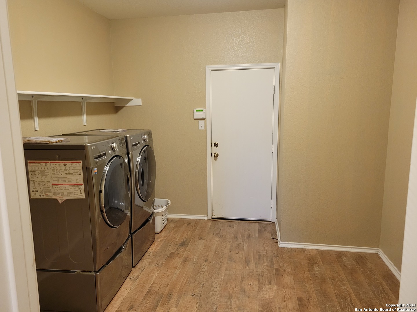 10919 Fox Crest Live Oak TX 78233