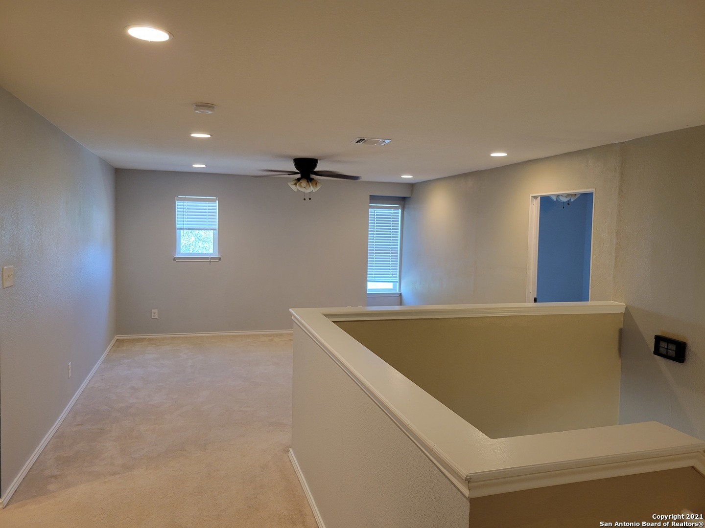10919 Fox Crest Live Oak TX 78233