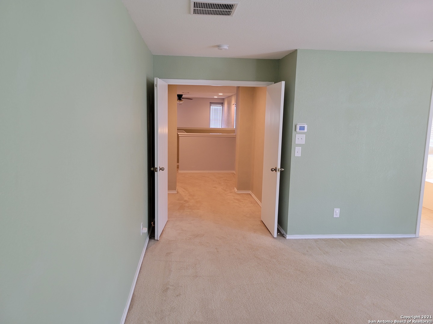 10919 Fox Crest Live Oak TX 78233