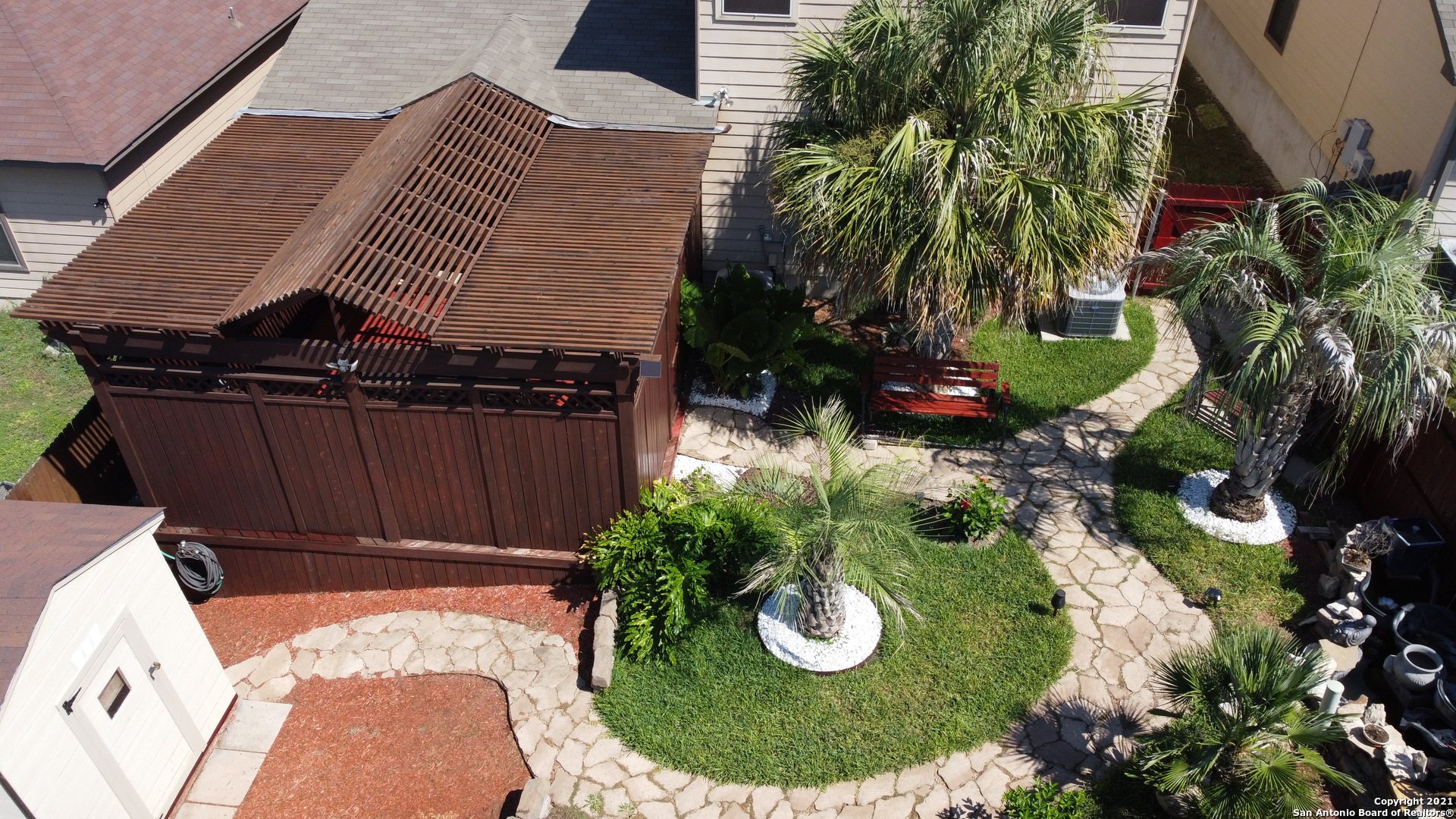 10919 Fox Crest Live Oak TX 78233