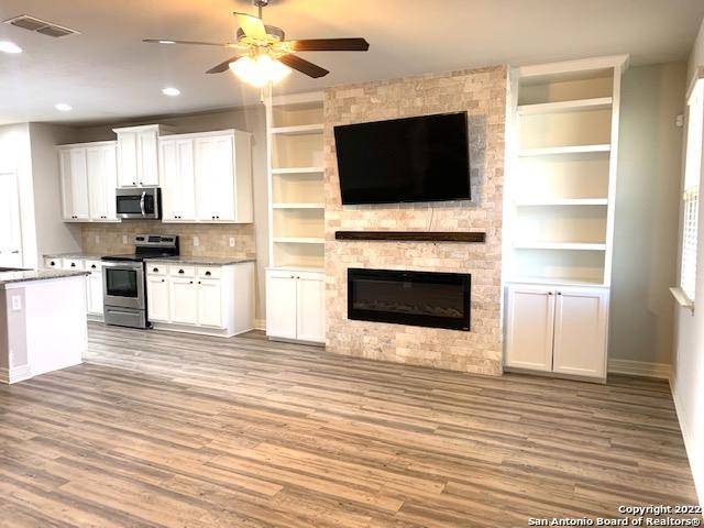 204 Morgan Run Cibolo TX 78108