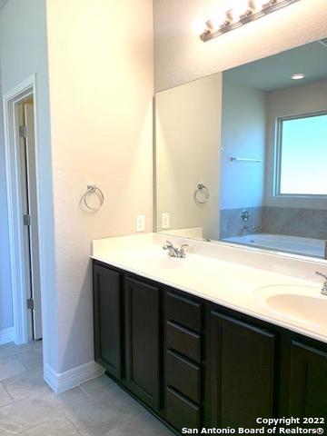 204 Morgan Run Cibolo TX 78108