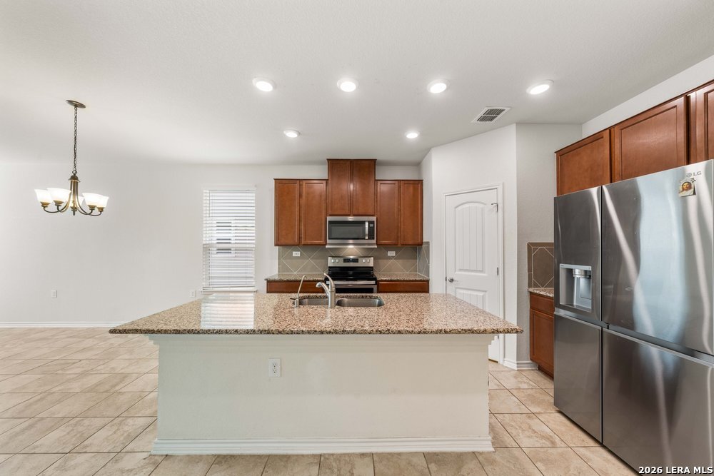 7347 Bluebonnet Bay San Antonio TX 78218