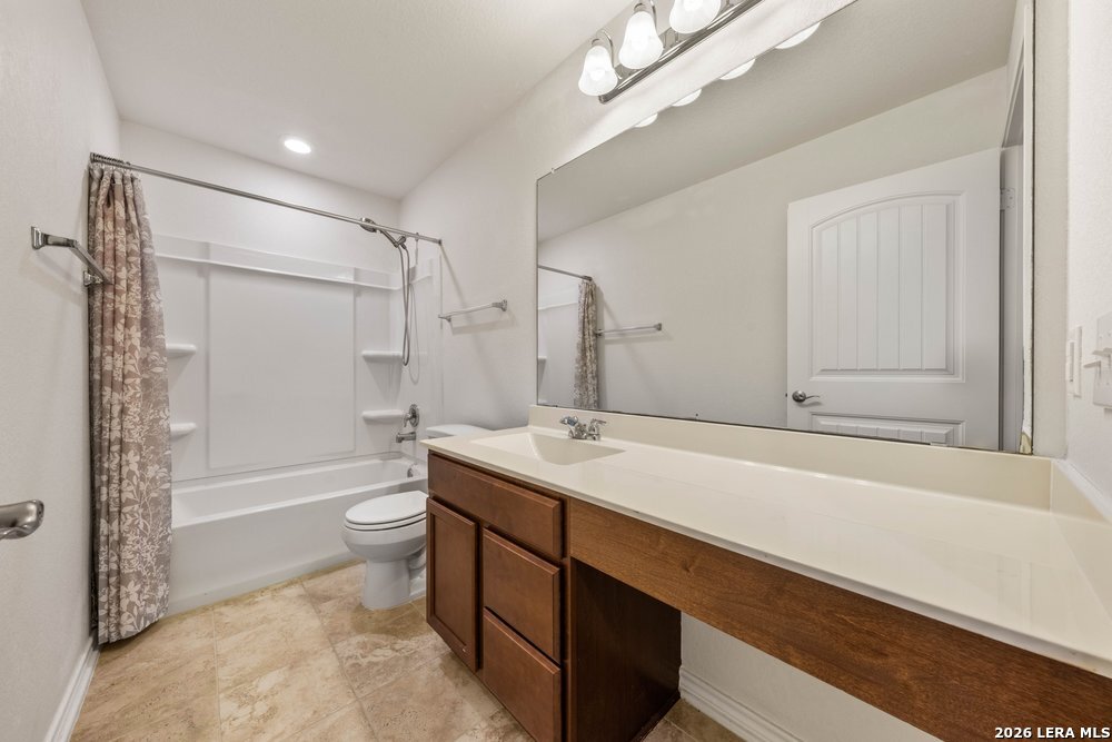 7347 Bluebonnet Bay San Antonio TX 78218