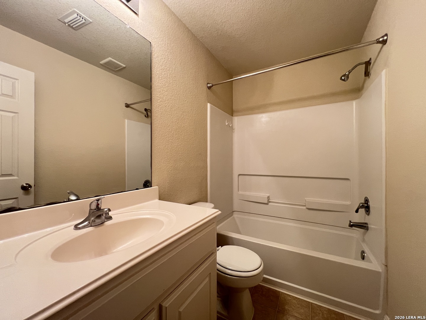 5706 Hickory Canyon San Antonio TX 78252