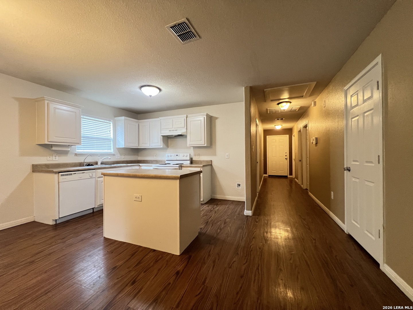 5706 Hickory Canyon San Antonio TX 78252