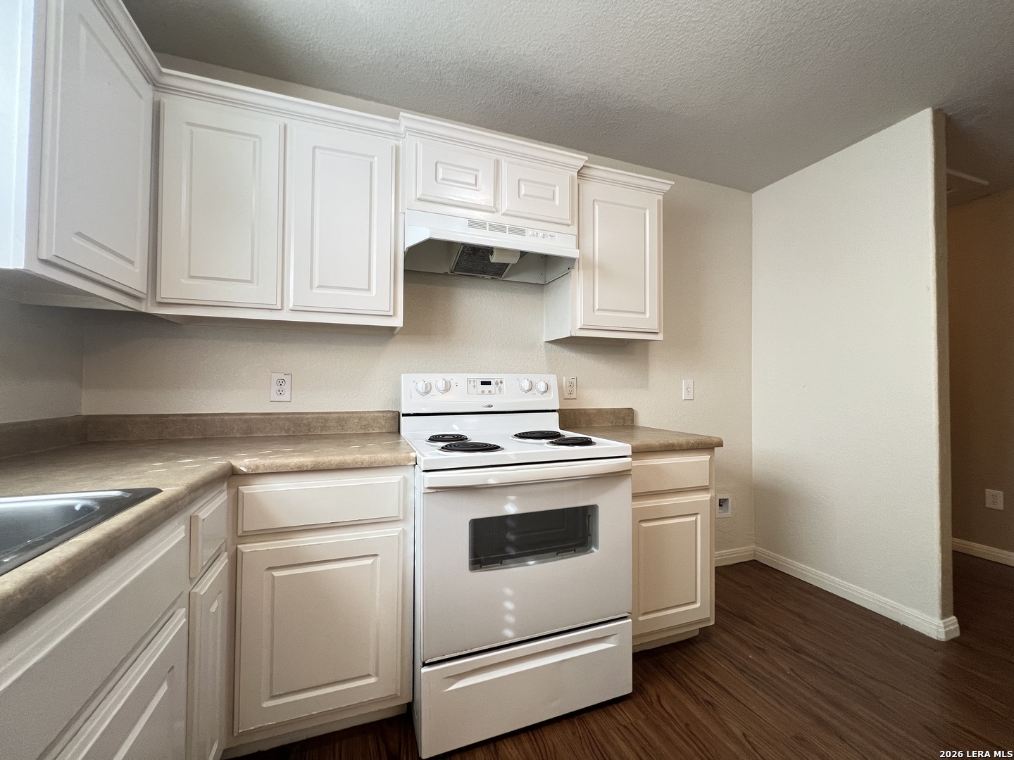 5706 Hickory Canyon San Antonio TX 78252