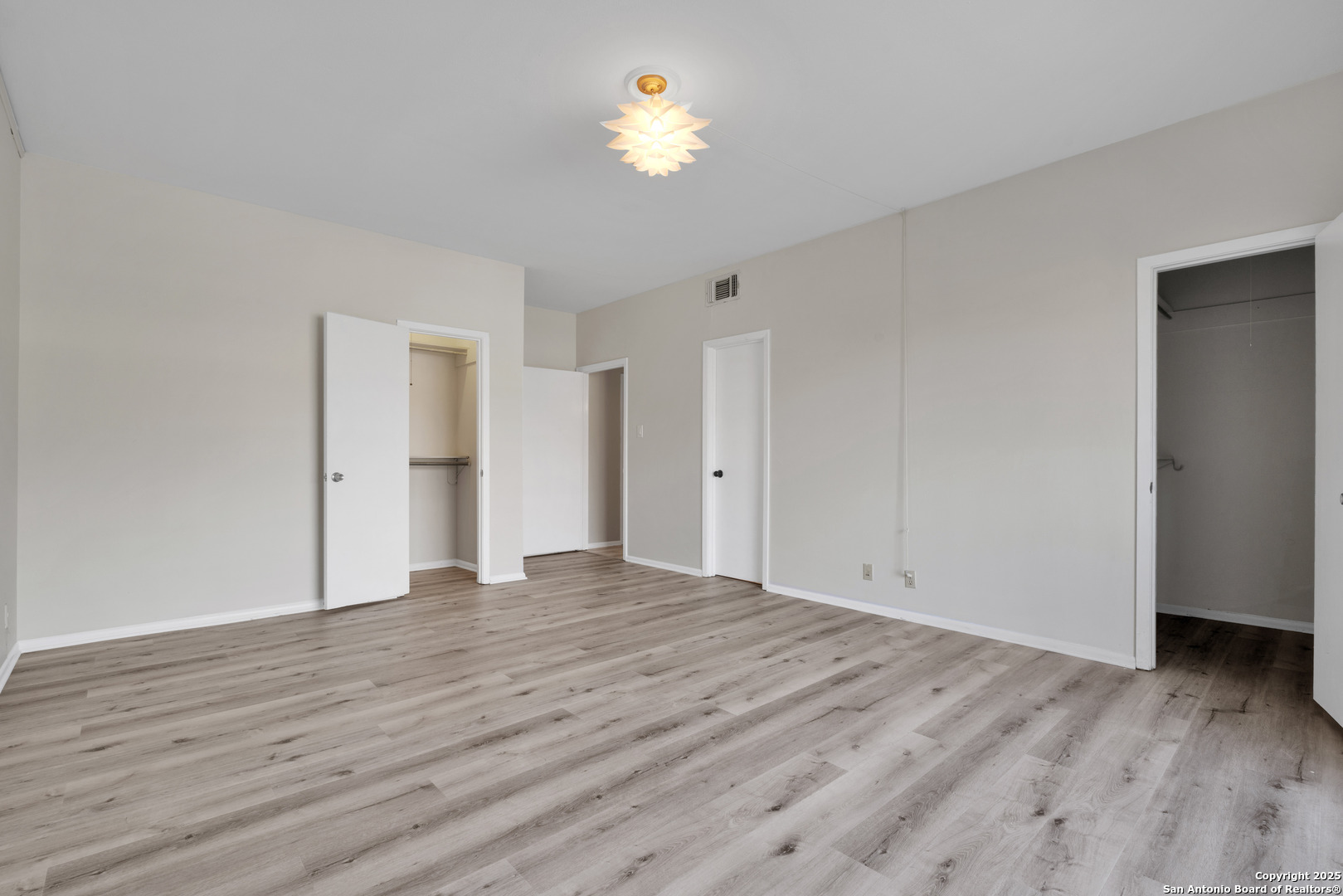 3678 Hidden Drive San Antonio TX 78217