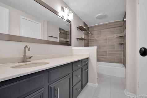 3678 Hidden Drive San Antonio TX 78217