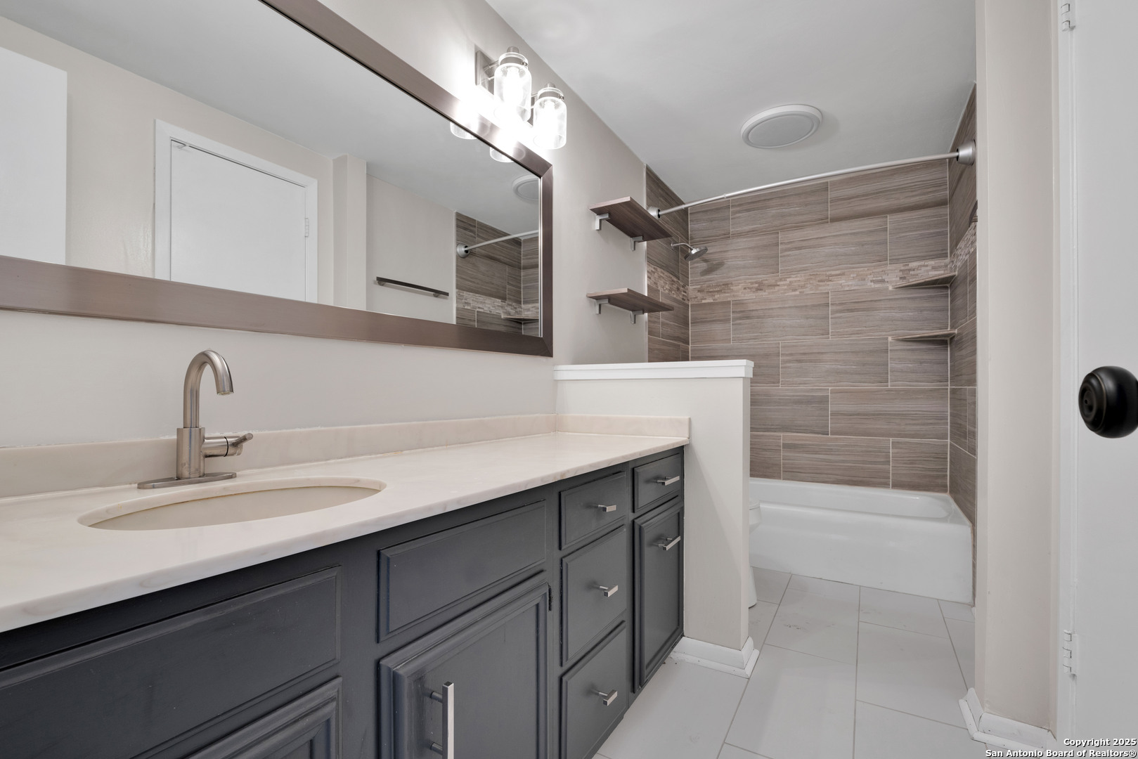 3678 Hidden Drive San Antonio TX 78217