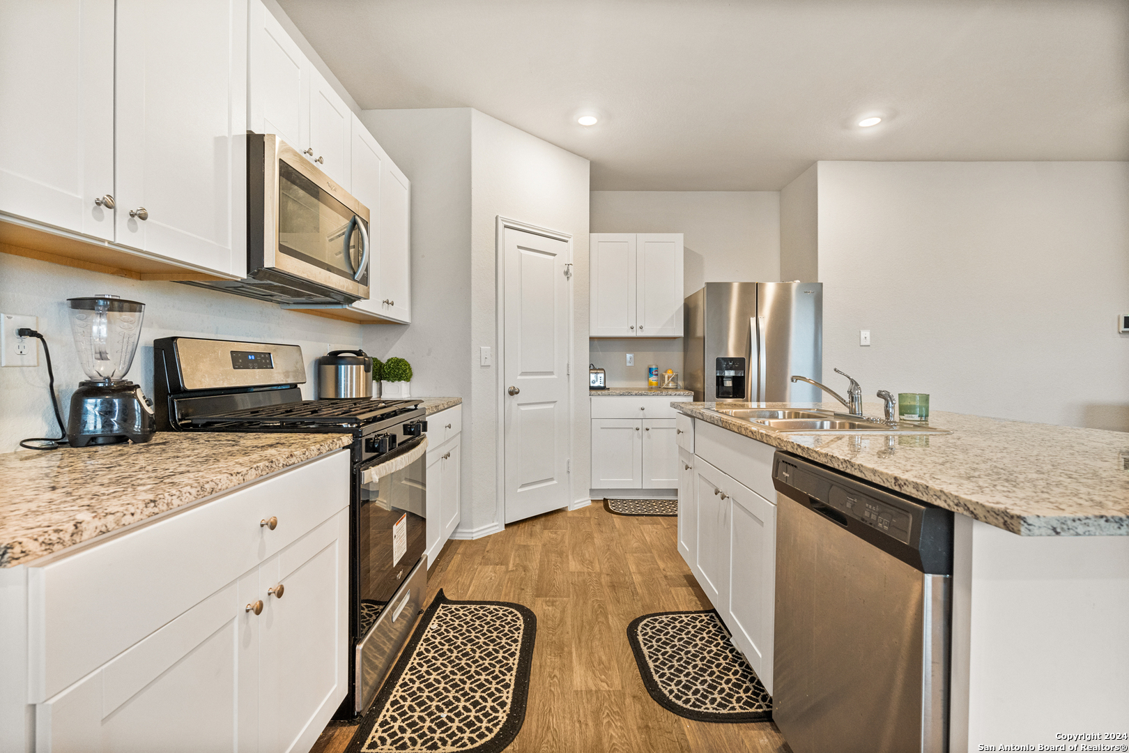 3115 Tule Creek San Antonio TX 78245
