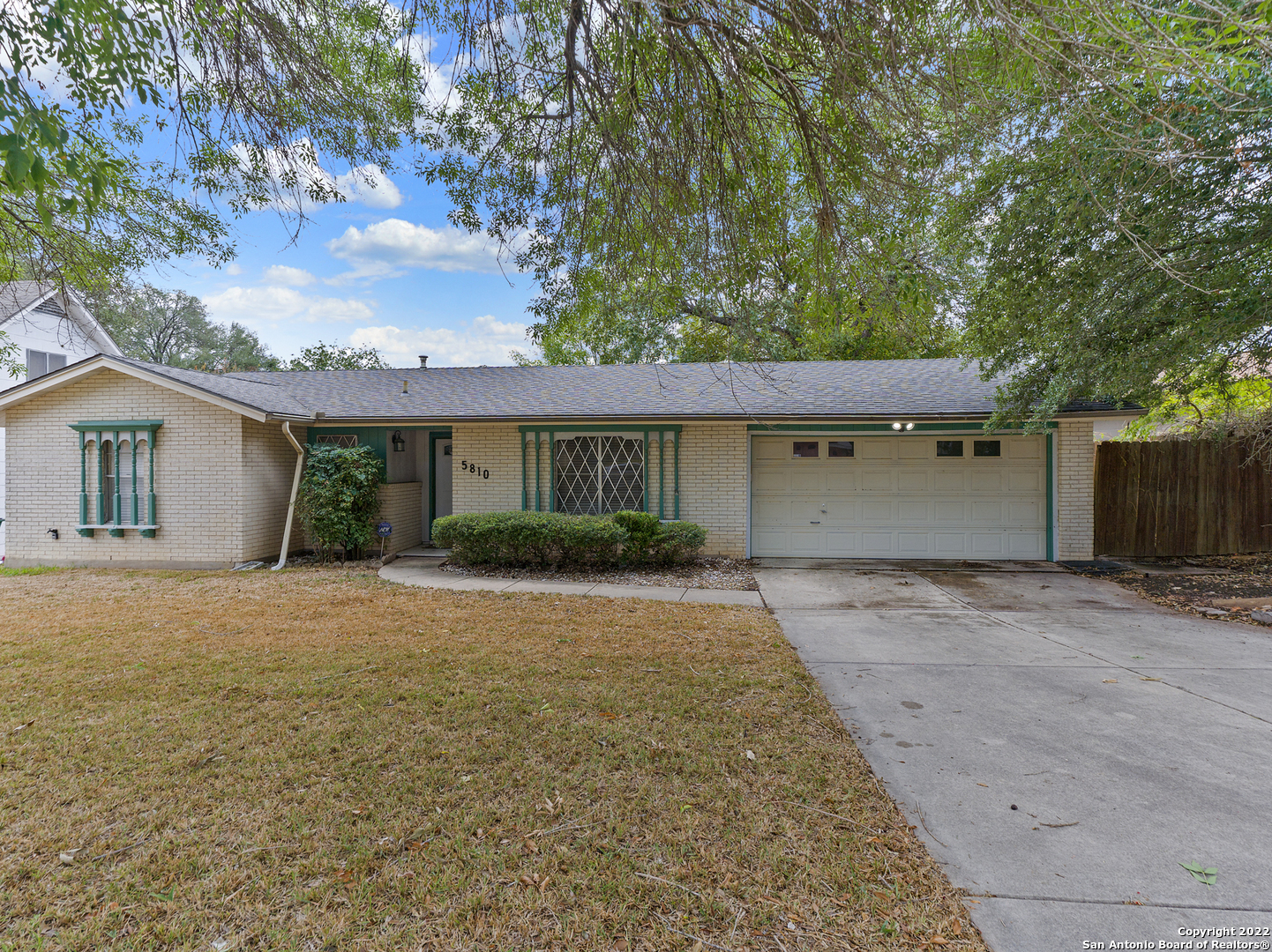 5810 Brenda Lane San Antonio TX 78240