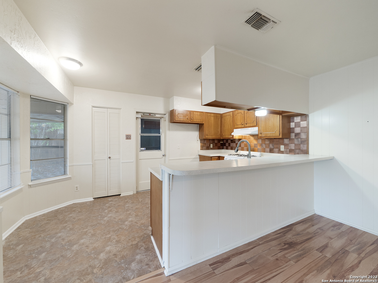 5810 Brenda Lane San Antonio TX 78240