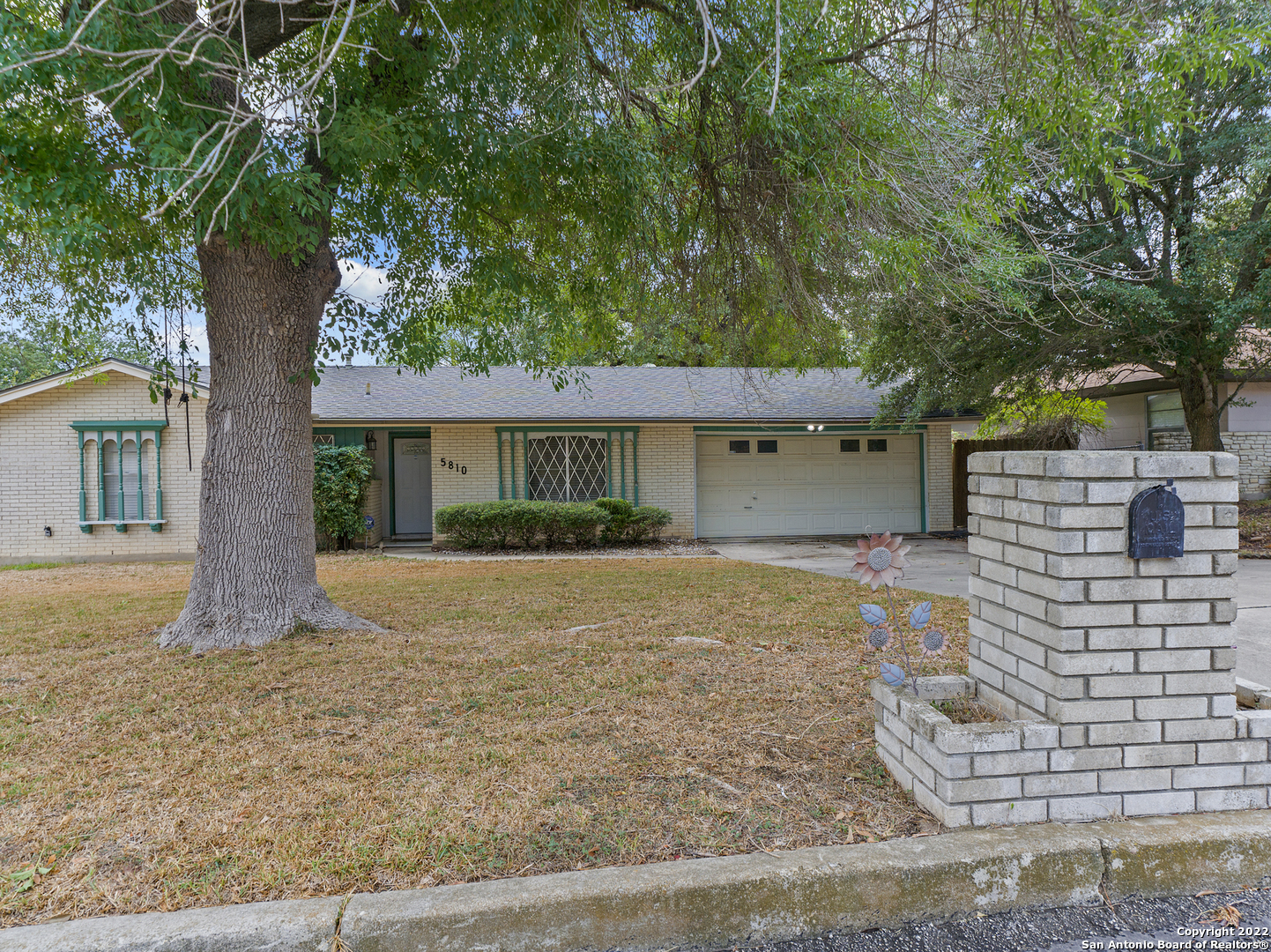 5810 Brenda Lane San Antonio TX 78240