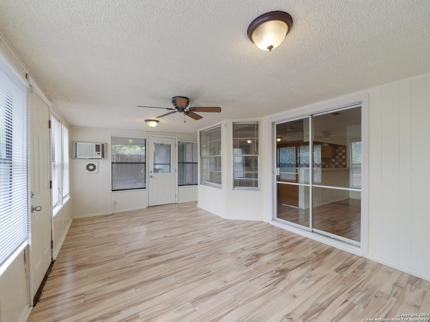5810 Brenda Lane San Antonio TX 78240