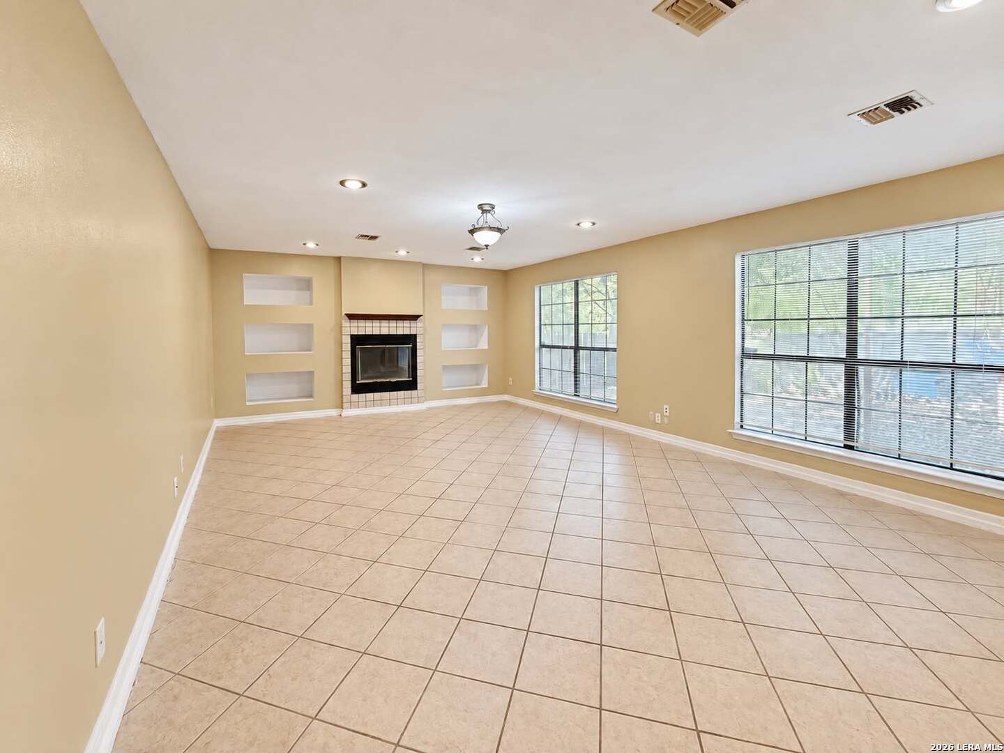 5838 Sun Bay San Antonio TX 78244