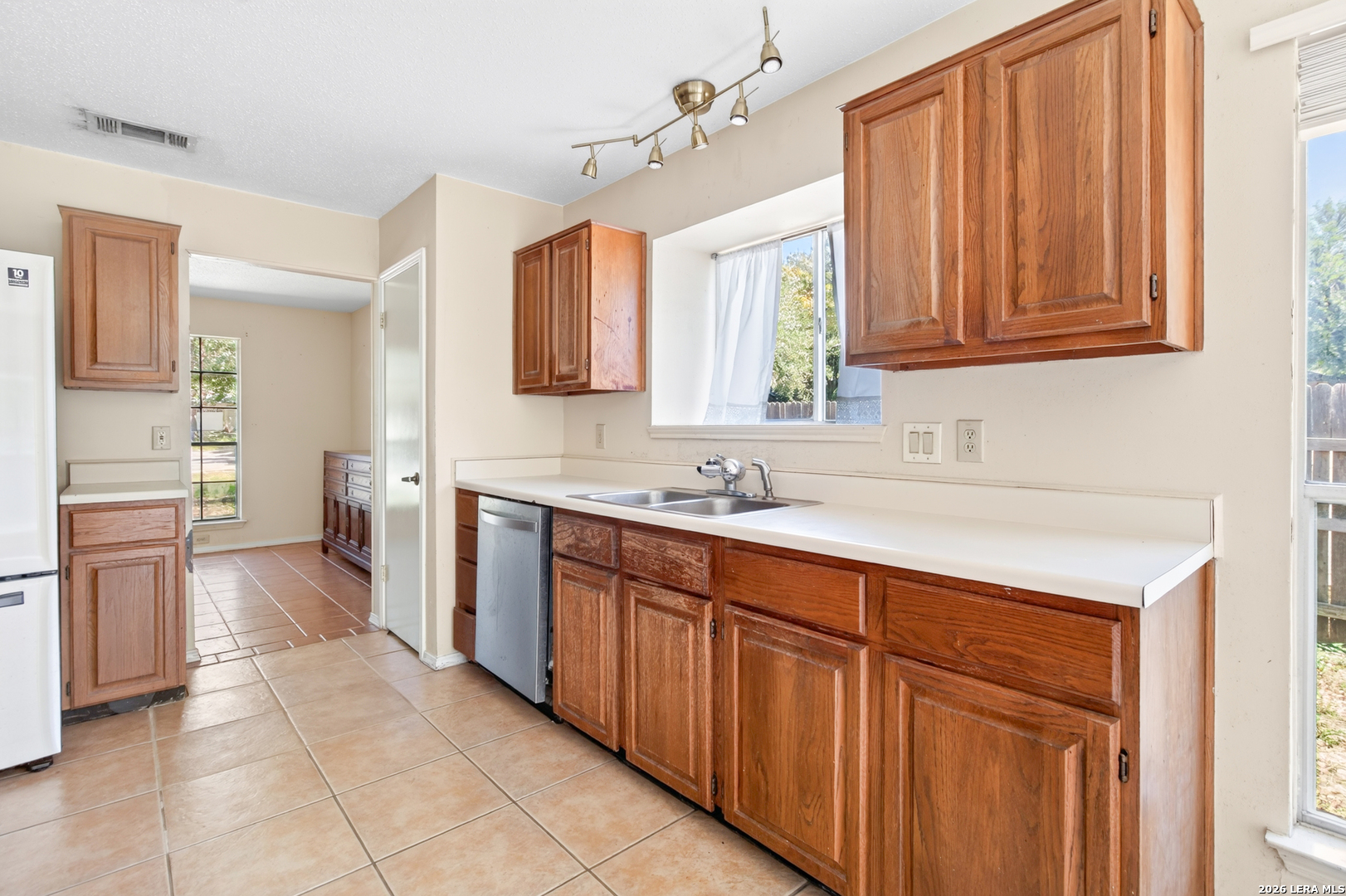 6702 Secession San Antonio TX 78240