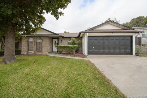 12605 Moss Hollow Live Oak TX 78233