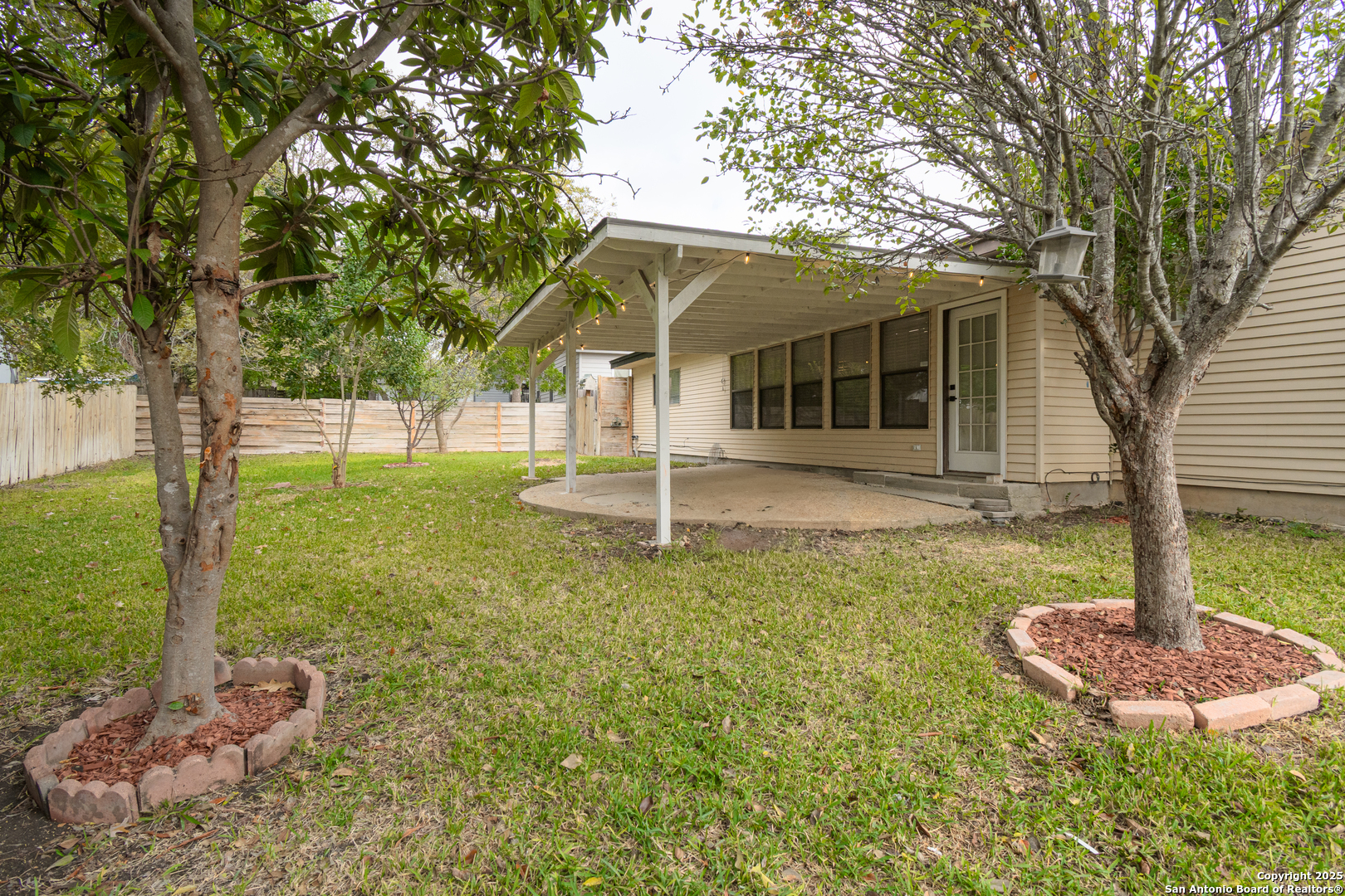 12605 Moss Hollow Live Oak TX 78233