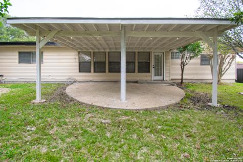 12605 Moss Hollow Live Oak TX 78233