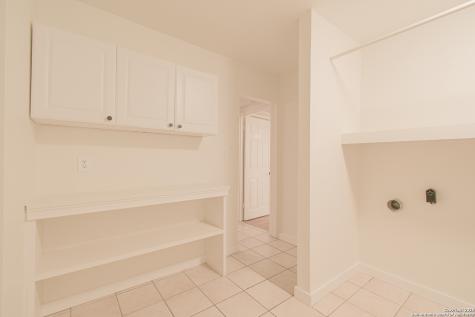 12605 Moss Hollow Live Oak TX 78233