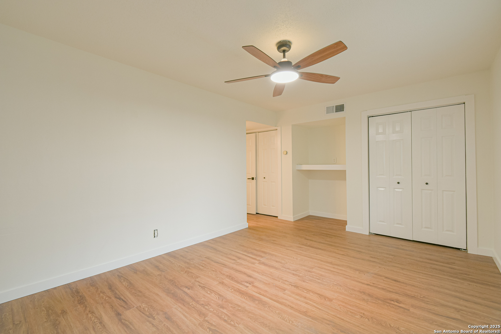 12605 Moss Hollow Live Oak TX 78233